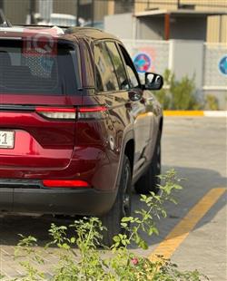 جیپ L گراند شیرۆکی